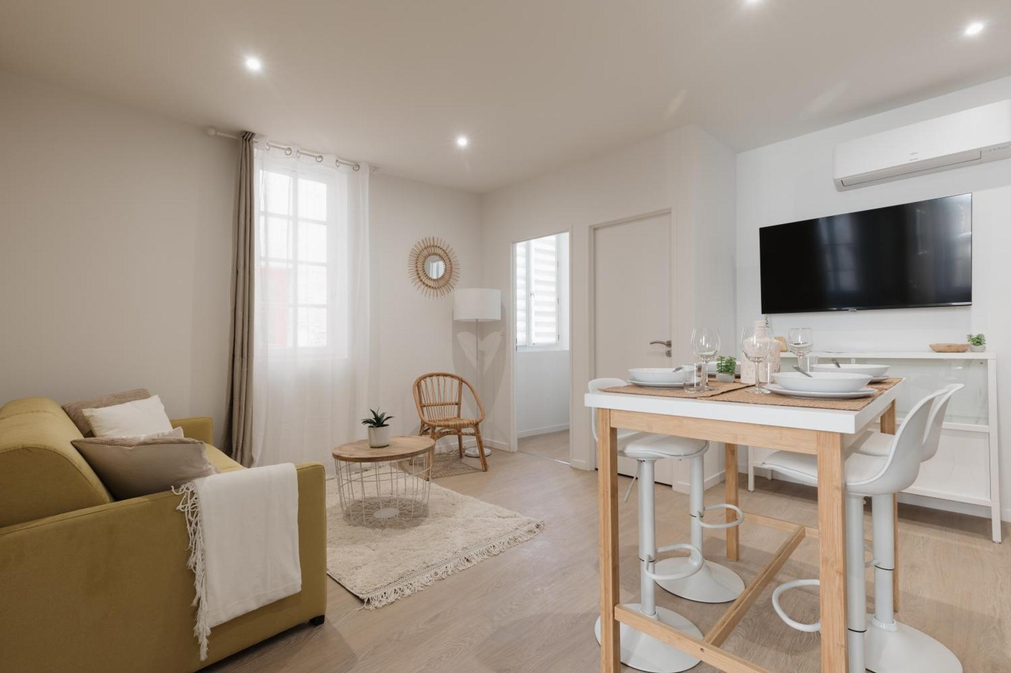 L'Esquisse ~ Hypercentre ~ Climatisation Apartment Perigueux Luaran gambar