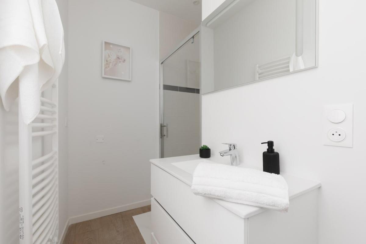 L'Esquisse ~ Hypercentre ~ Climatisation Apartment Perigueux Luaran gambar
